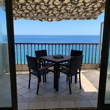 Appartement Front De Mer - Promenade Des Anglais Ница Екстериор снимка