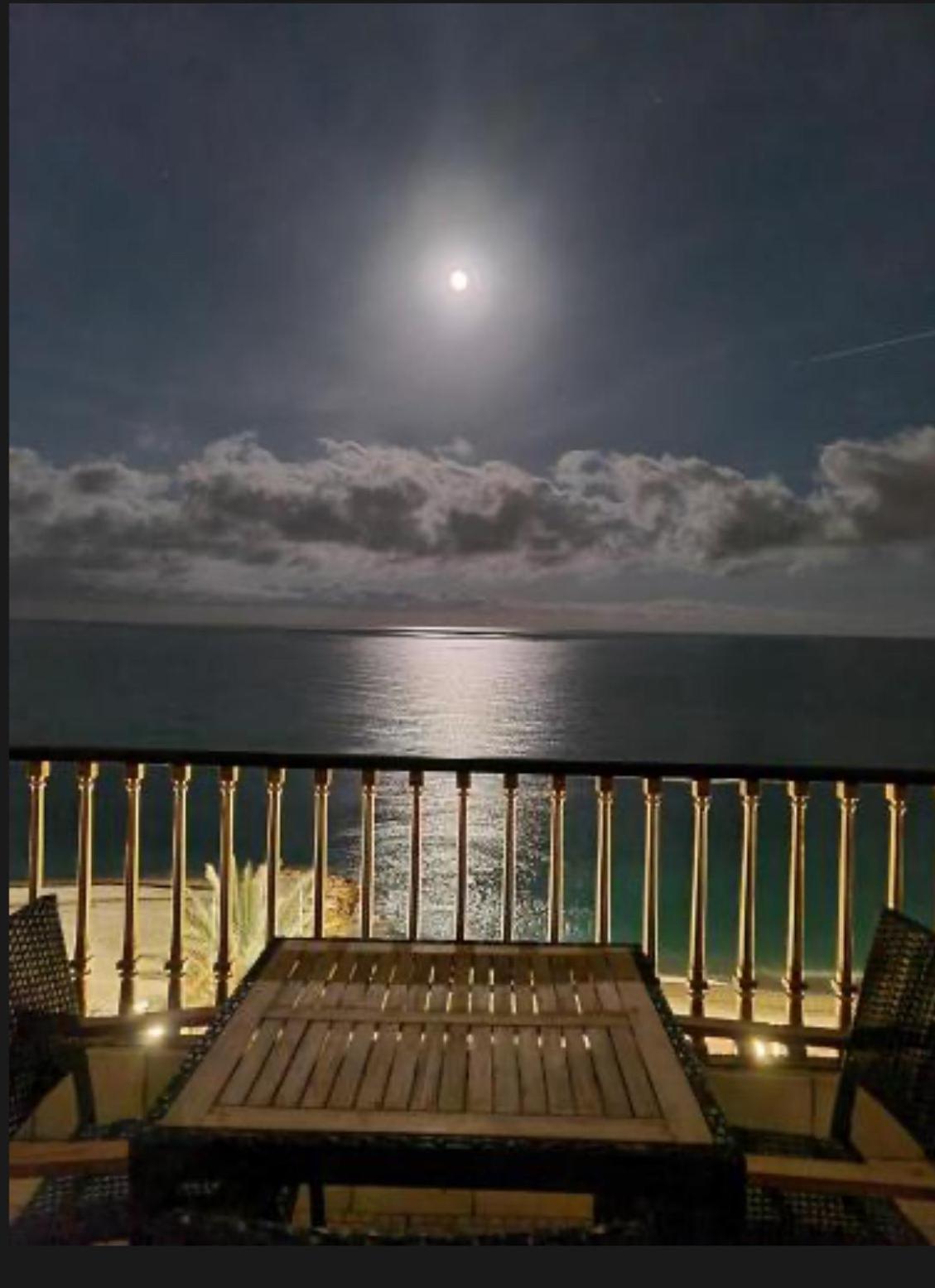 Appartement Front De Mer - Promenade Des Anglais Ница Екстериор снимка